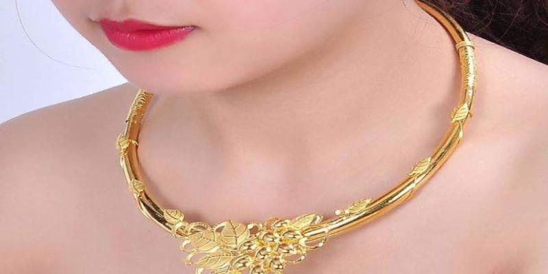 mơ thấy dây chuyền vàng đánh con gì