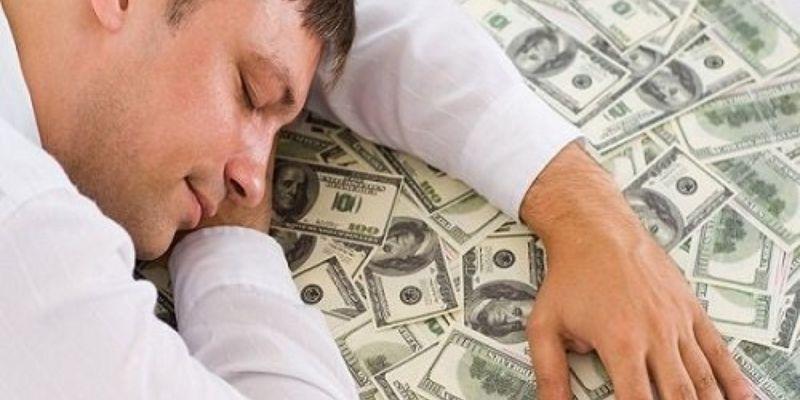 Giải đáp giấc mơ thấy lượm tiền phổ biến